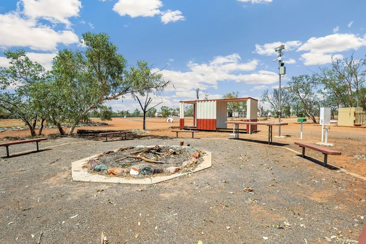 Outback Caravan Park Tennant Creek Exterior photo