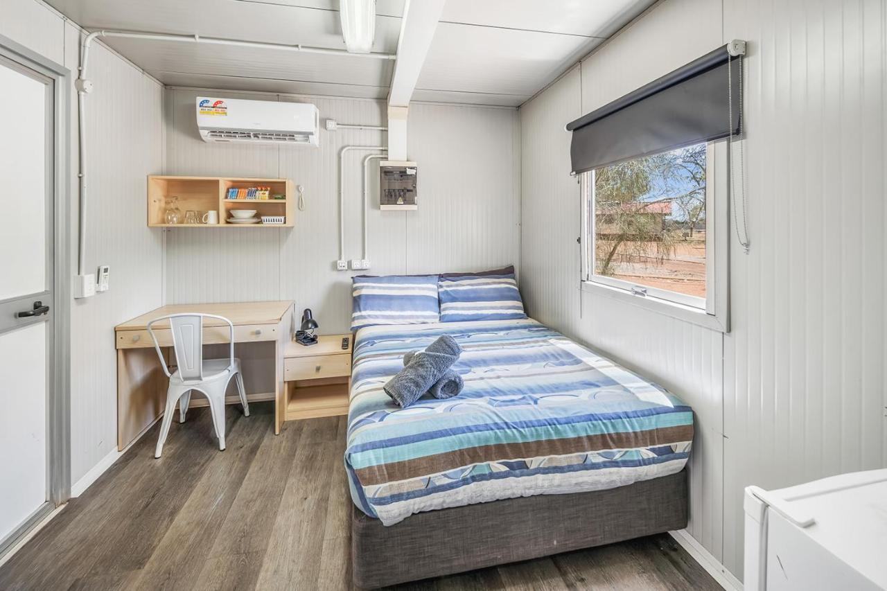 Outback Caravan Park Tennant Creek Exterior photo
